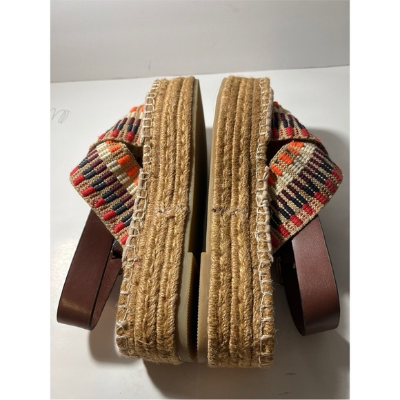 H & M Colorful Woven Sandals - Picture 4 of 6